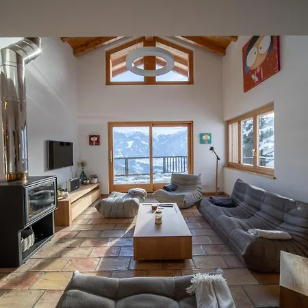 Holiday home 5br Iconic Chalet - What'app - 0034-656-619-782 - For Reservations!